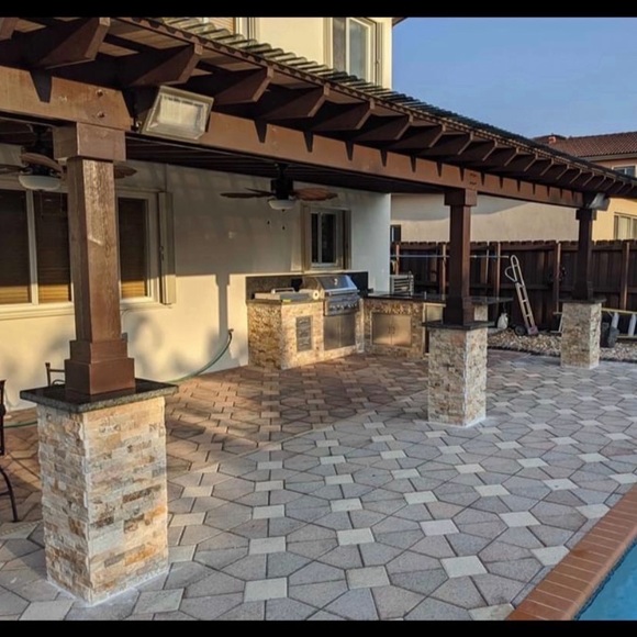 Meet your Posher, Michael 786 806 9440 - Picture 4 of 17